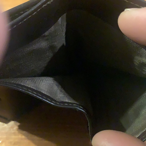 Bonwit Teller wallet - Picture 4 of 6